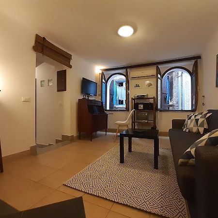 רוביני Apartment Zdenac מראה חיצוני תמונה