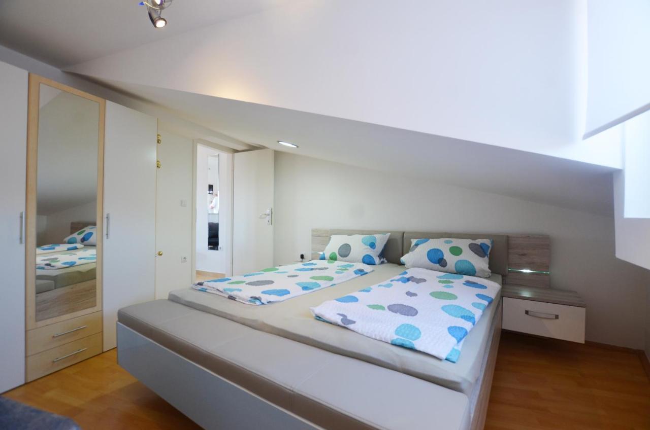 רוביני Apartment Zdenac מראה חיצוני תמונה