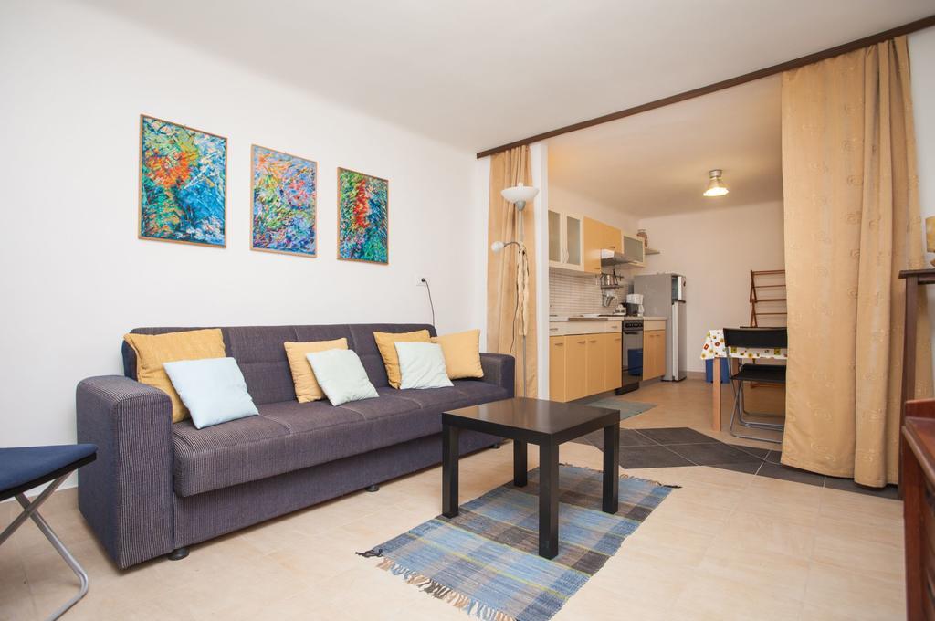 רוביני Apartment Zdenac מראה חיצוני תמונה