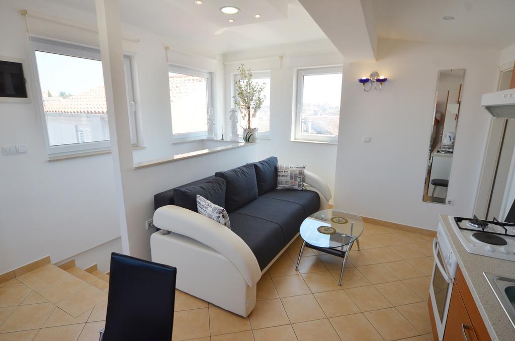 רוביני Apartment Zdenac מראה חיצוני תמונה