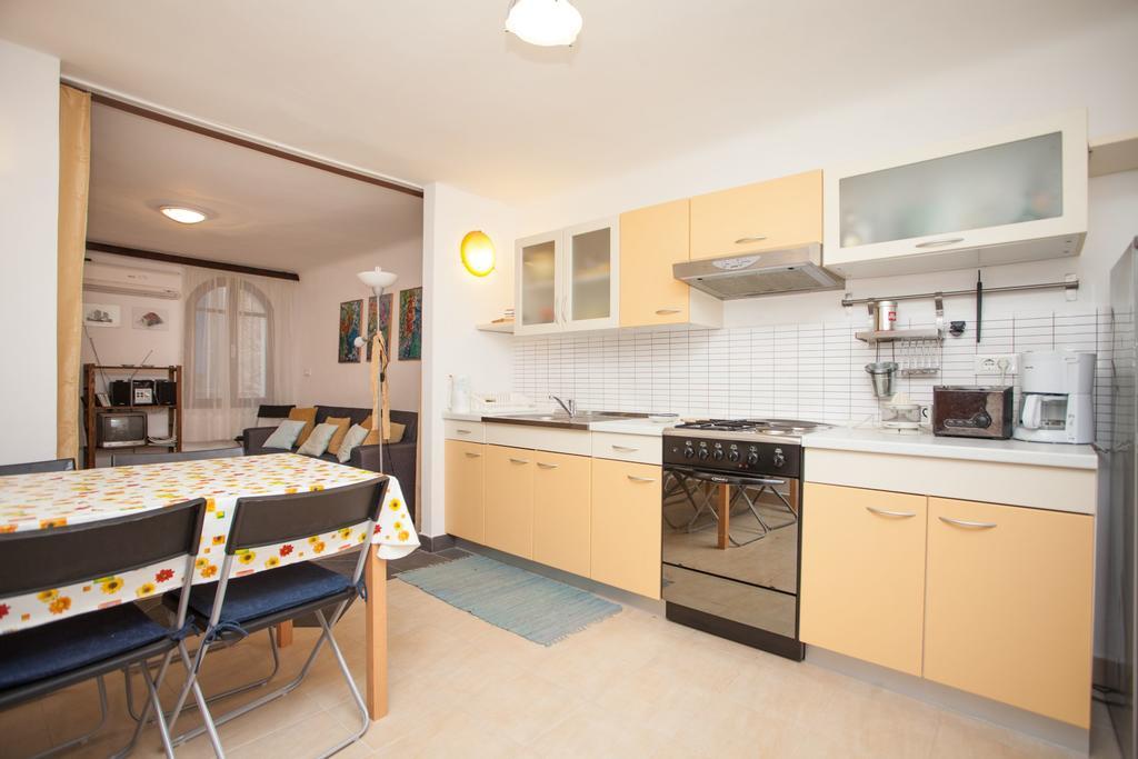 רוביני Apartment Zdenac מראה חיצוני תמונה